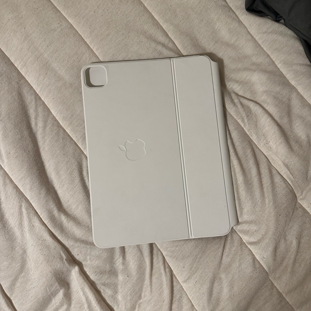 Apple iPad Air 10th gen 10.9 case
